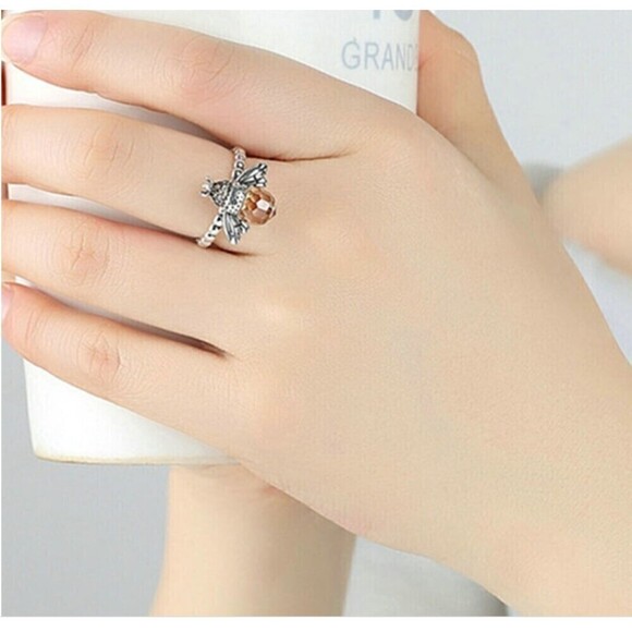 Bee Ring, Bee Lover Ring, Silver Honey Bee Ring, Nature Lover Ring, CZ Body - Picture 5 of 5